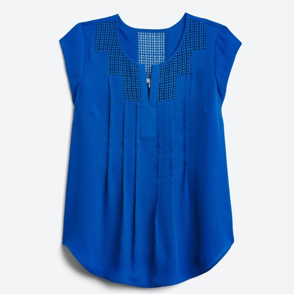 Daniel Rainn Lace Detail Split Neck Blouse